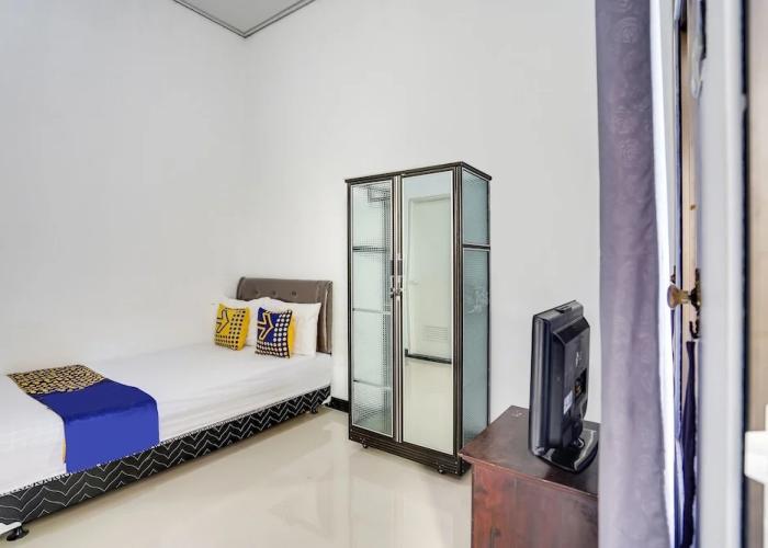 SPOT ON 91745 Rumah Kost Gresik Syariah