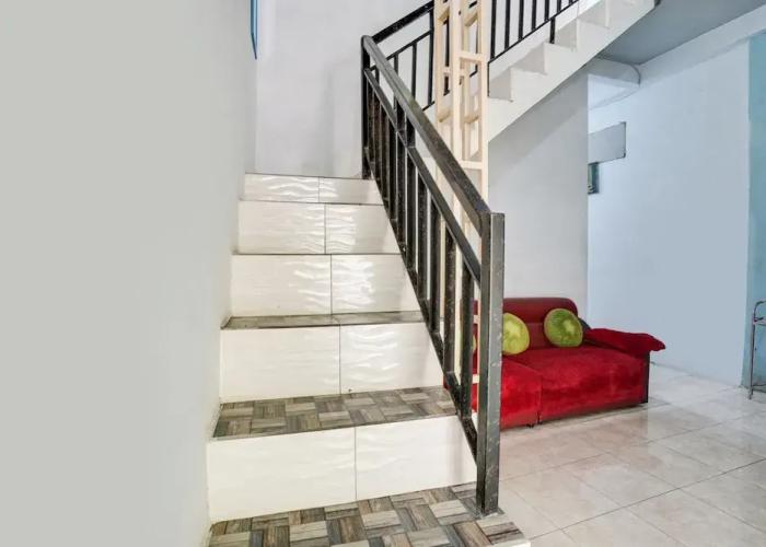 SPOT ON 91745 Rumah Kost Gresik Syariah