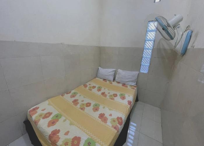 SPOT ON 93035 Karman's Sari Homestay Syariah