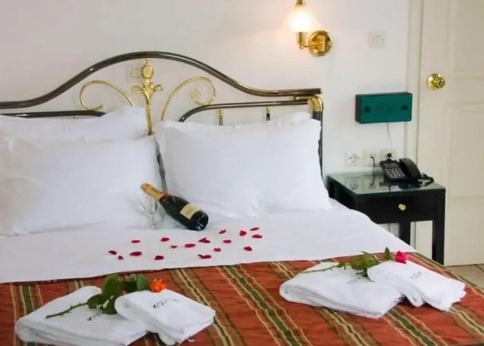 Aktaion City Hotel