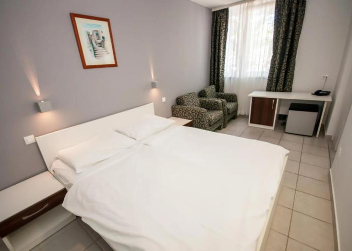 Hotel Mirta