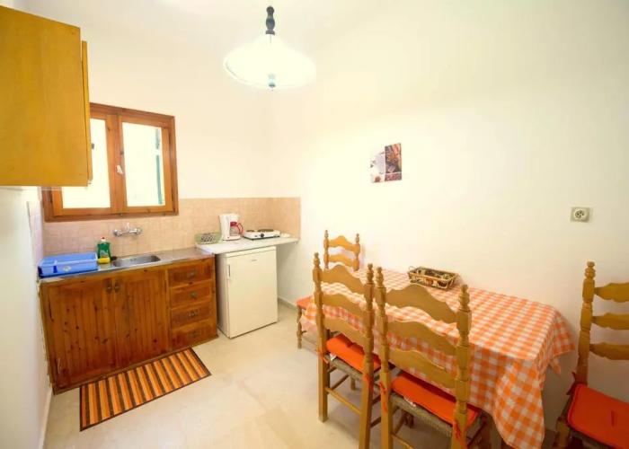Katerina Pool Apartments
