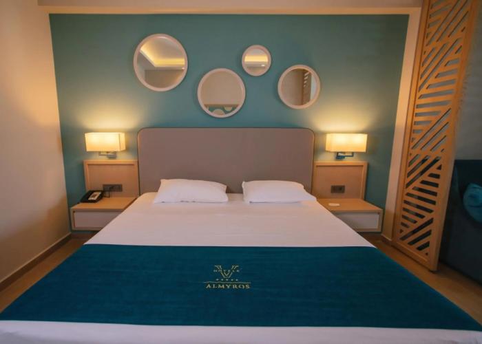 Almуros Beach Resort and Spa