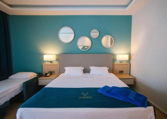 Almуros Beach Resort and Spa