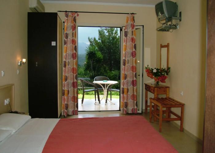 Kamari Apartments