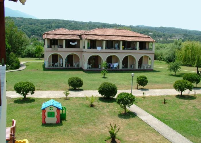 Kamari Apartments