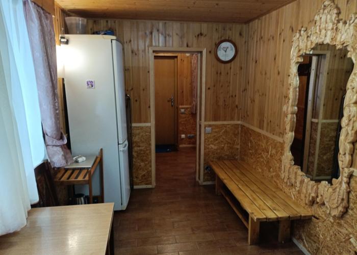 Sumeria Village Park house-bathhouse for relaxation on the shore