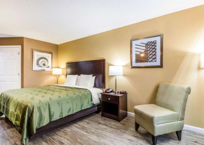 Quality Inn Bessemer I-20 exit 108