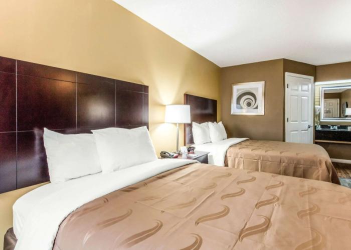 Quality Inn Bessemer I-20 exit 108