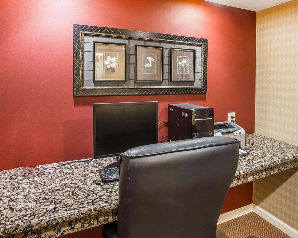 фото Sleep Inn Bessemer Helena