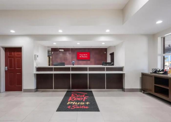 Red Roof Inn PLUS+ & Suites Birmingham - Bessemer