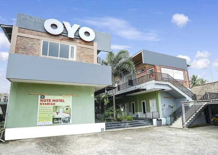 OYO Life 91027 Note Hotel Syariah