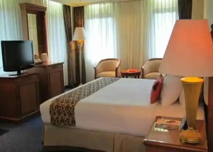 Grand Elty Singgasana Hotel