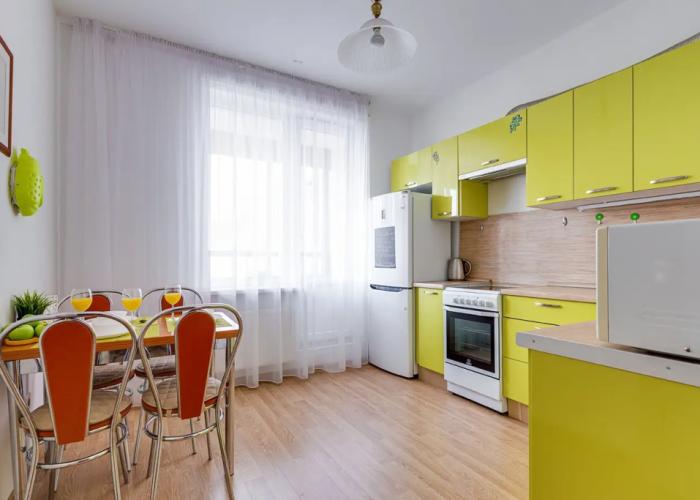 Na Evropeyskom prospekte 3 Apartments