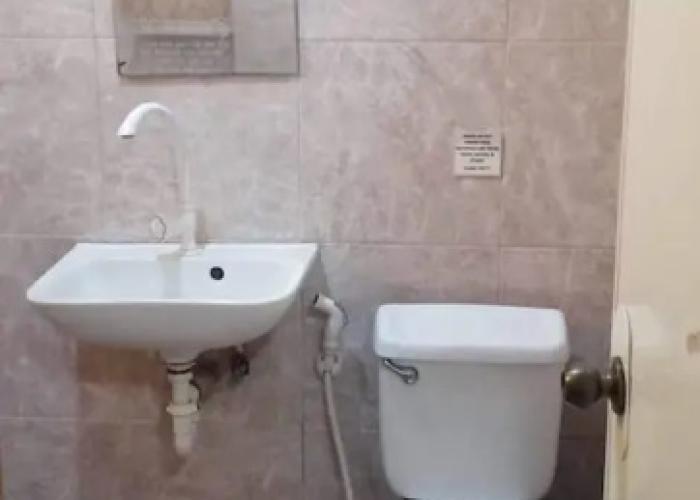 OYO 1026 Evita Hotel Bacoor