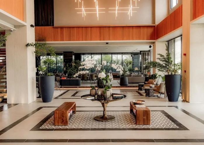 Brittany Hotel Villar City