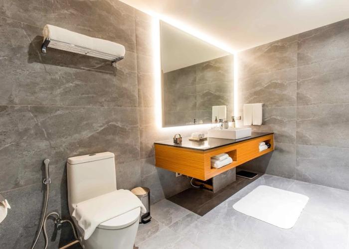Brittany Hotel Villar City