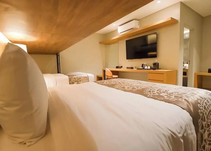 Brittany Hotel Villar City