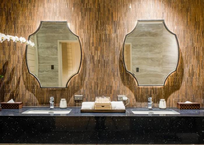 Brittany Hotel Villar City
