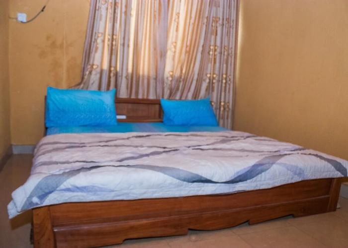 D Jos Hotel