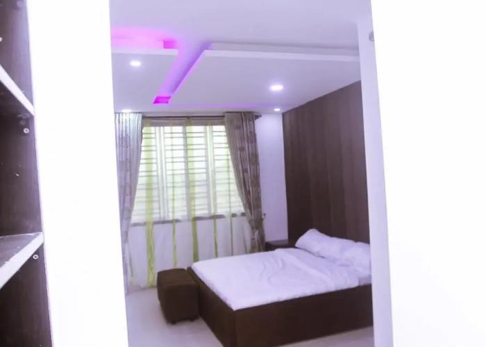 Stunning 3-bed House in Lagos