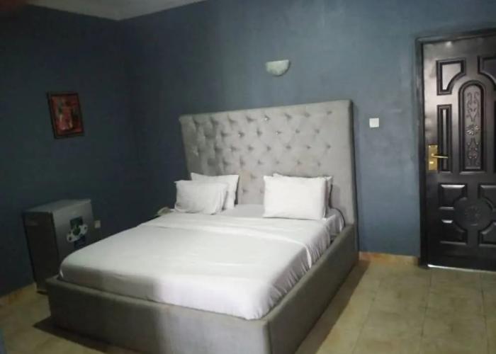 SANTRICK Hotel