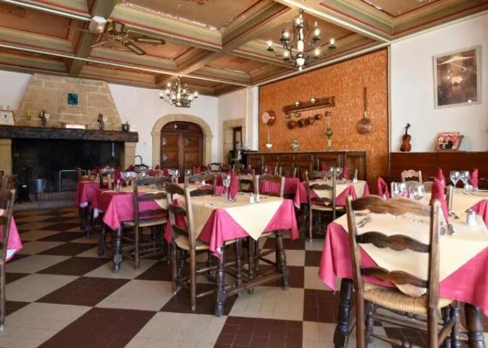 Logis Hotel le Louvre