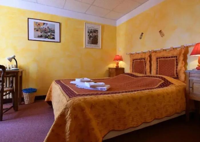 Logis Hotel le Louvre