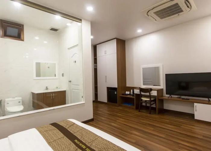 Hoang Hung Hotel