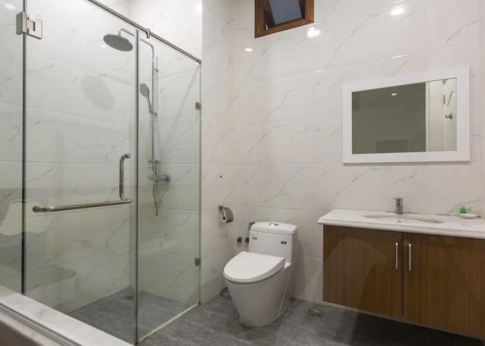 Hoang Hung Hotel