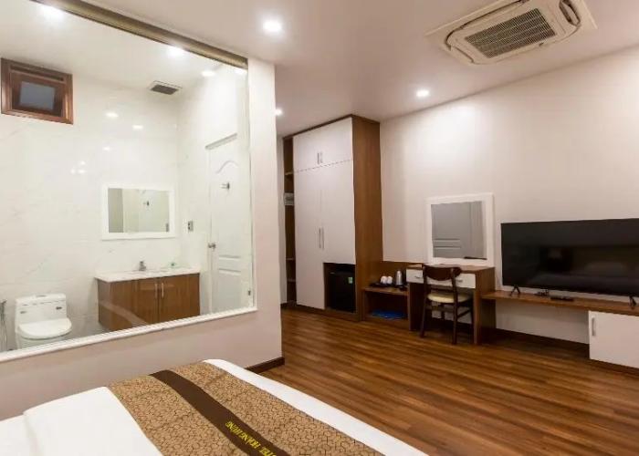 Hoang Hung Hotel