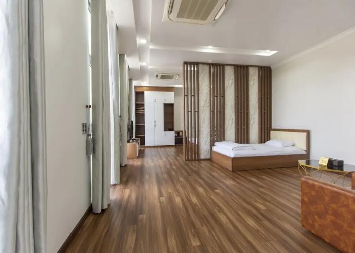 Hoang Hung Hotel by ZUZU