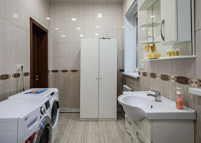 Elite Apartments on Lesnoy 4