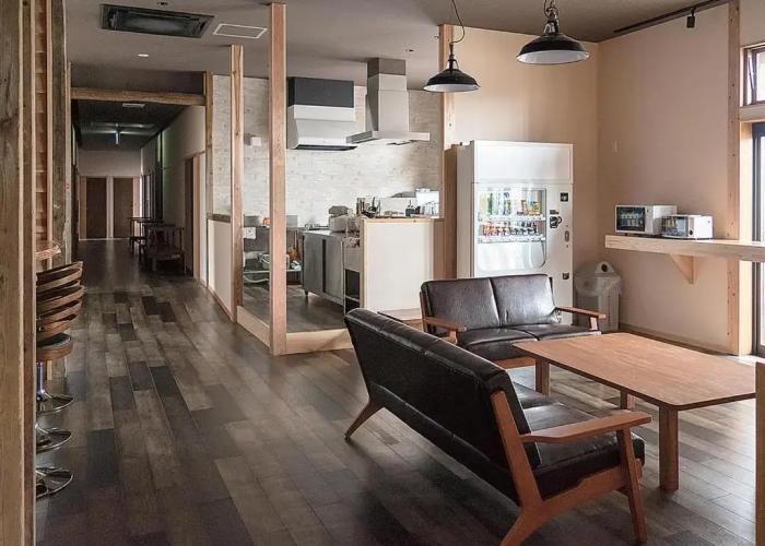 HOSTEL Co-EDO