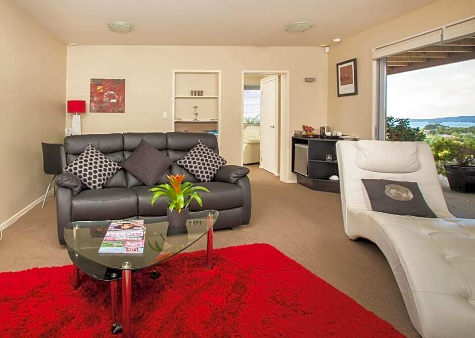 Tahi Lodge - Matakana Coast