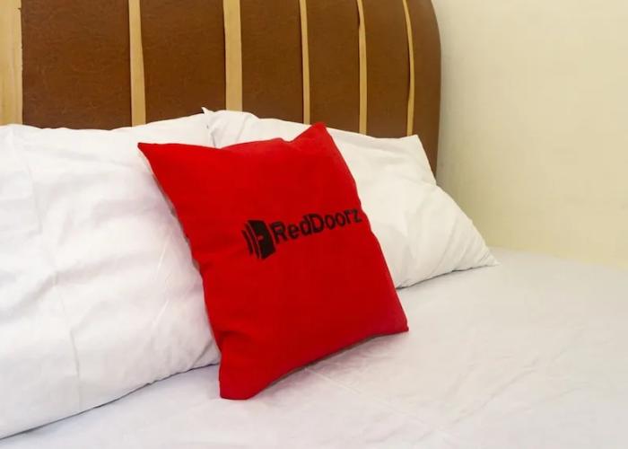 RedDoorz near Sentani Airport Jayapura