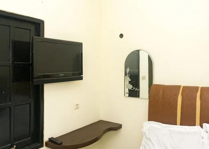 RedDoorz near Sentani Airport Jayapura