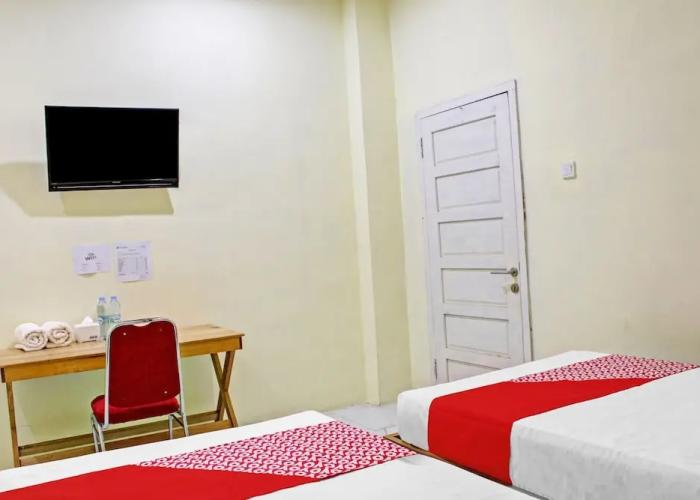 OYO 90112 Hotel Permata Inn