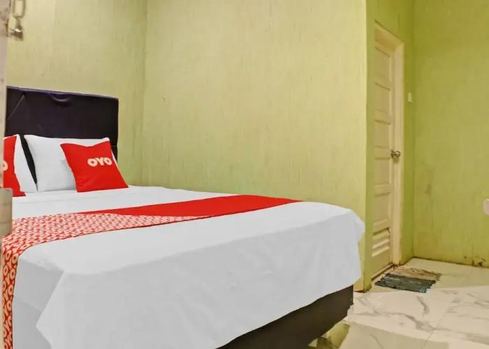 OYO 90112 Hotel Permata Inn