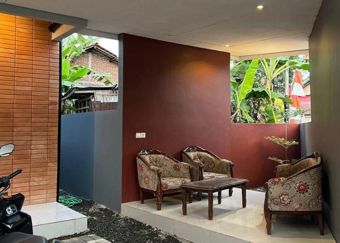 Super OYO 93514 Rubina Syariah Hotel
