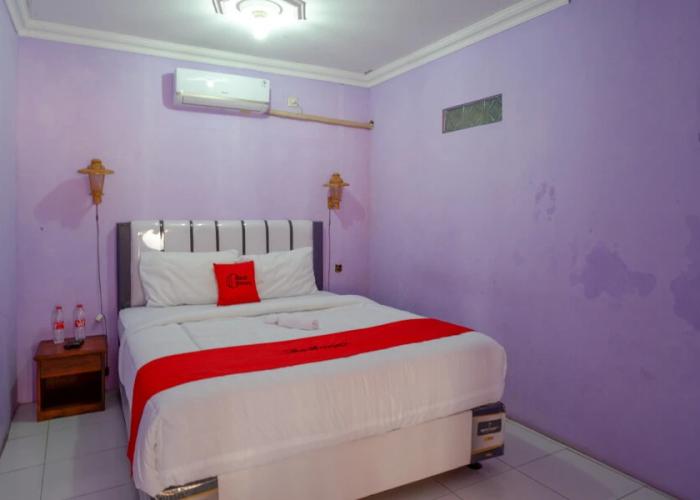 RedDoorz near Goa Jatijajar 2