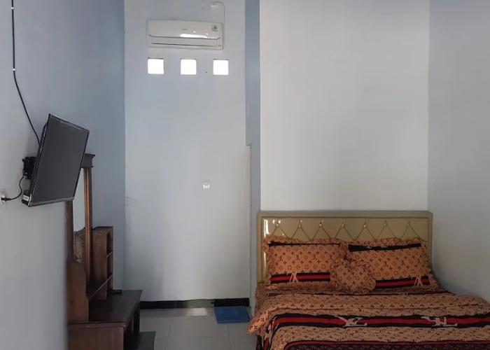 OYO 93025 Surya Abadi Homestay Syariah Near alun alun kota gombong