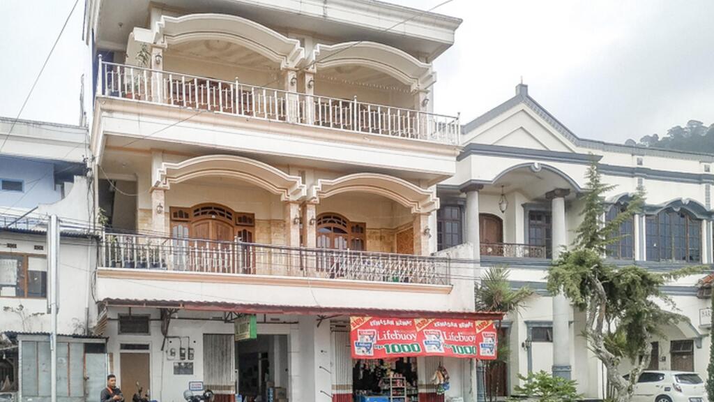 Villa Al Barokah Syariah Family RedPartner