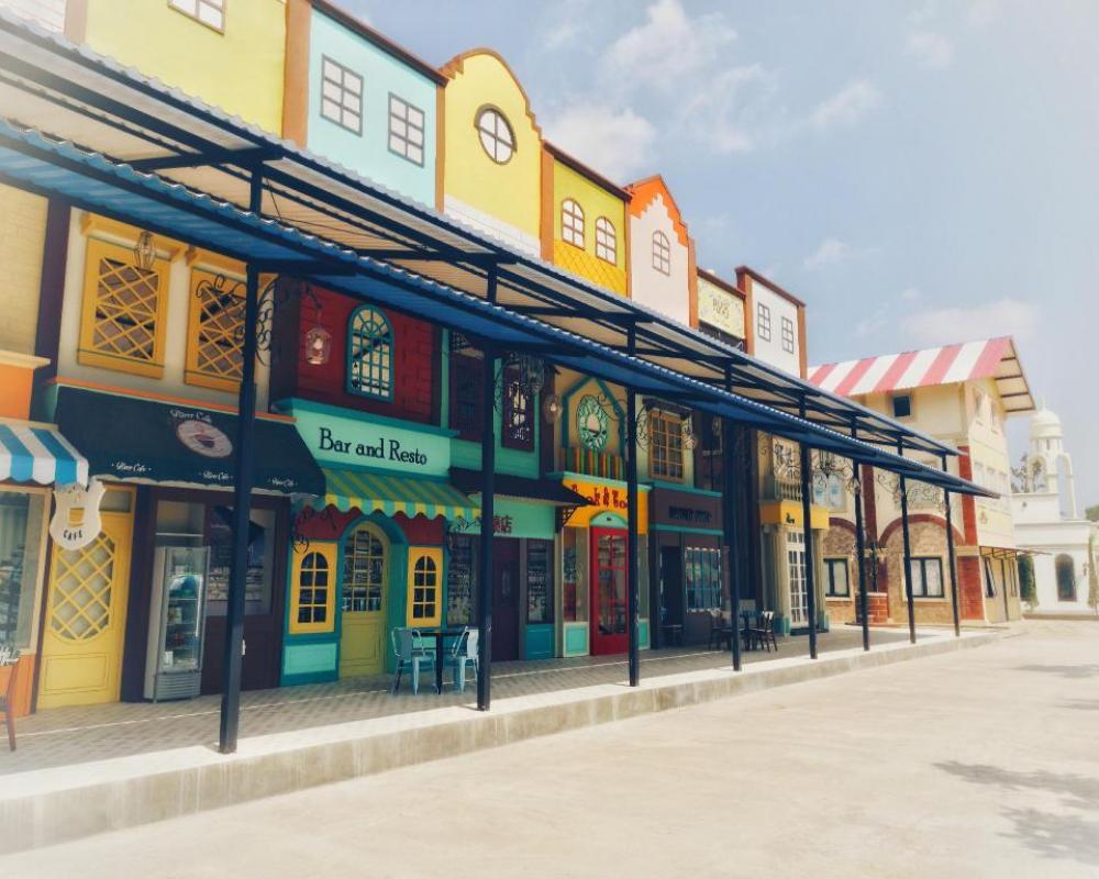 River Walk Urban Camping House