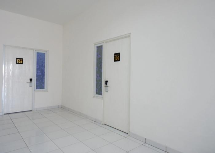 RedDoorz near Alun Alun Kaliwungu Kendal