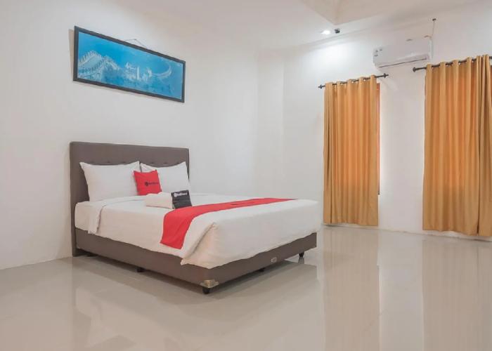 RedDoorz near Jatinangor Town Square