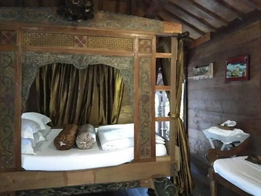 The Ermajas Pavilion