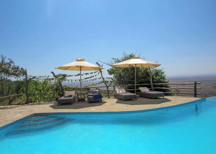 Ahadi Mara Camp