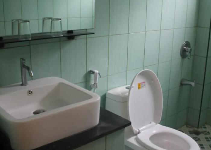 Aqua Travel Lodge