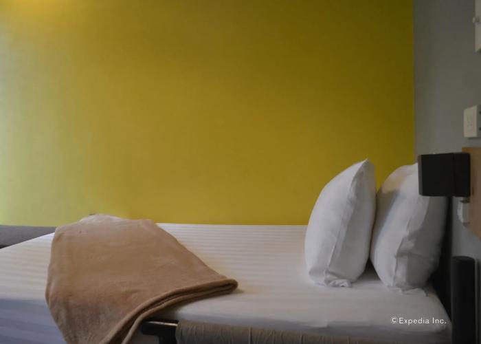 Spin Designer Hostel